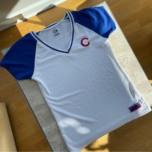 Cubs shirt junior’s medium/ adult small